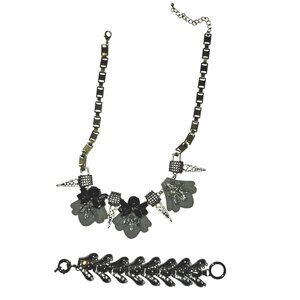 VINTAGE Statement Necklace & Bracelet Jewelry Set With Rhinestone 80s Punk